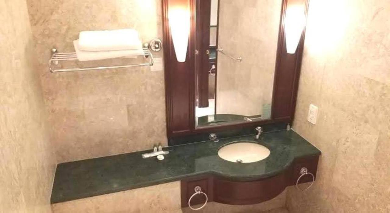 Plaza Apartment At Berjaya Times Square Kl กัวลาลัมเปอร์ ภายนอก รูปภาพ