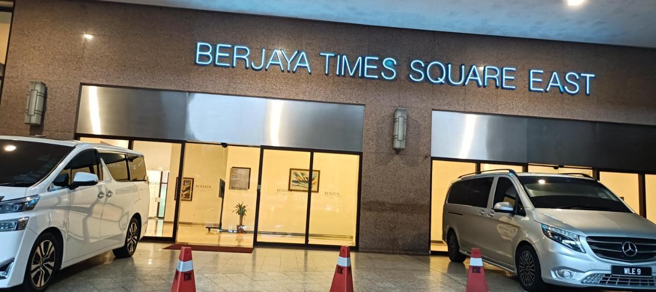 Plaza Apartment At Berjaya Times Square Kl กัวลาลัมเปอร์ ภายนอก รูปภาพ